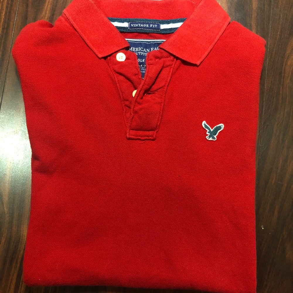 American Eagle Men’s Red Pool Medium